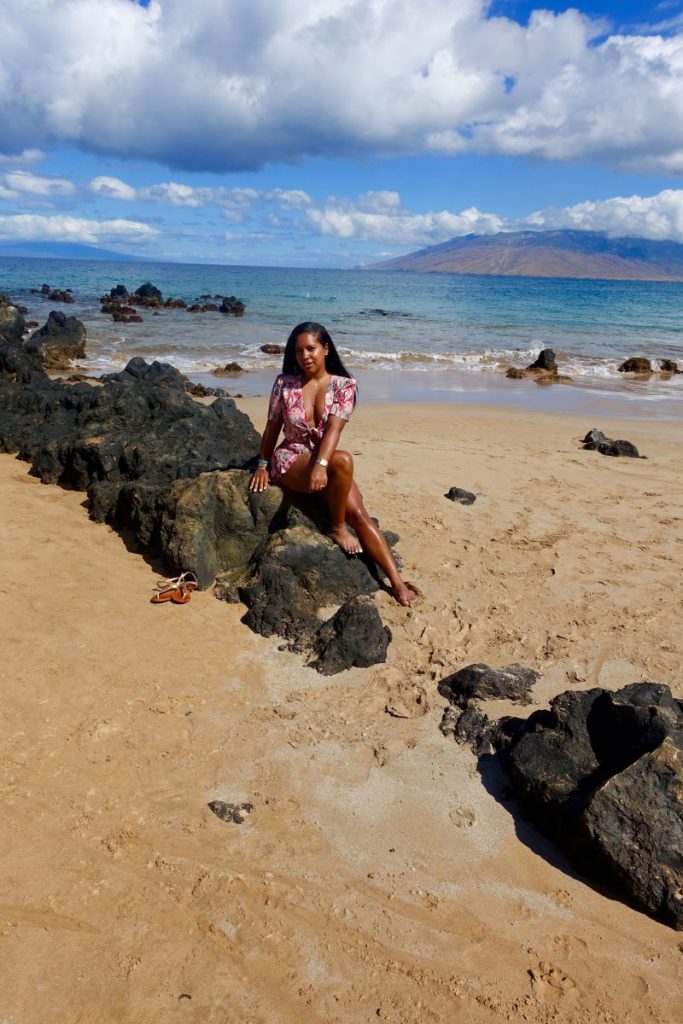 black fashion blogger