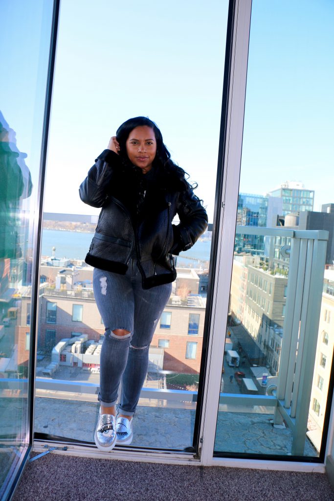 black fashion blogger