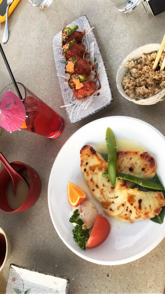 black fashion blogger