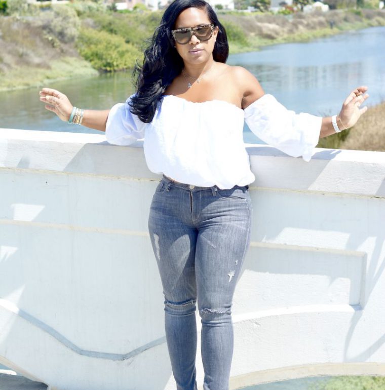 black fashion blogger